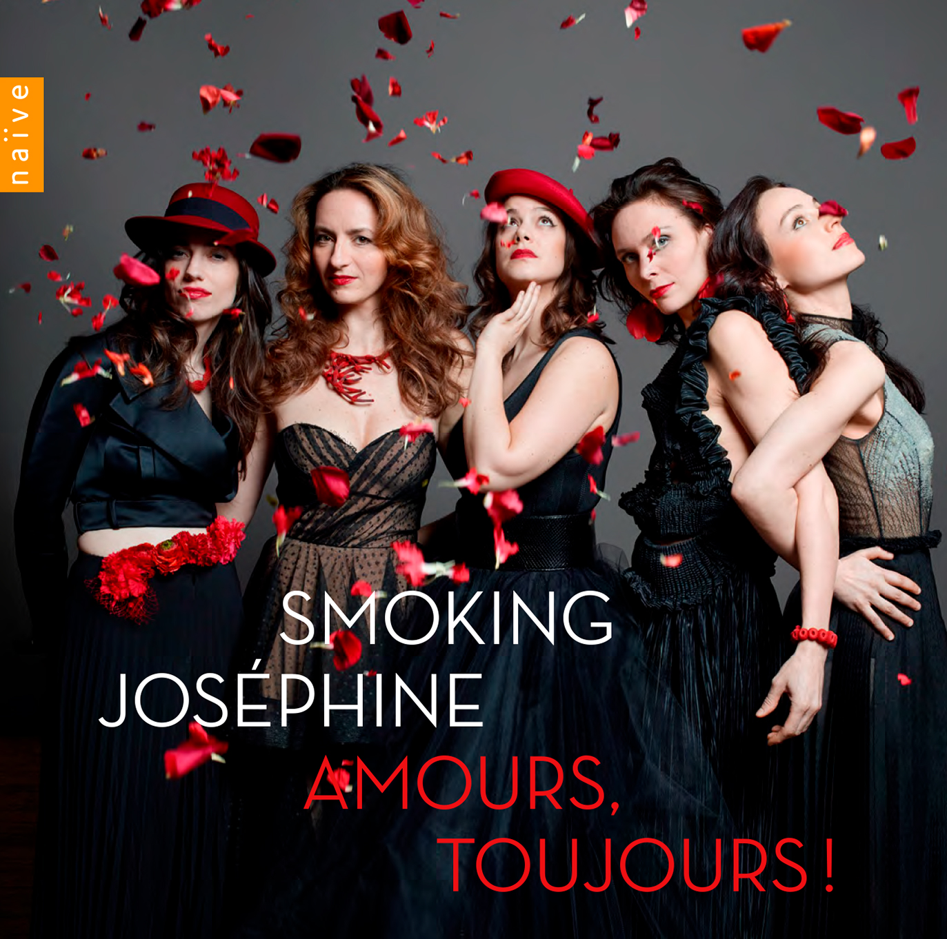 Thibault Stipal - Photographer - Smoking Josephine - Naïve - 1